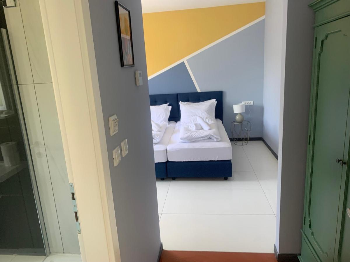 Hotel Elu Iris Split Dış mekan fotoğraf